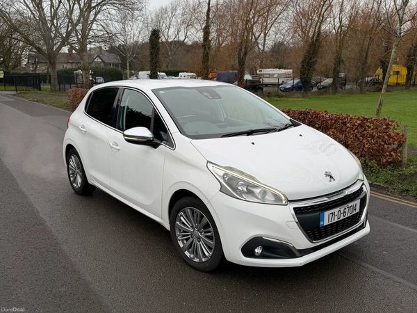 Peugeot 208 , 2017, 
