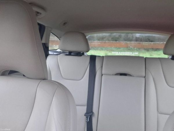 Volvo V60 Estate, Diesel, 2015, Black