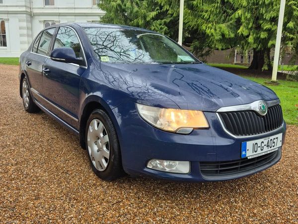 Skoda Superb Saloon, Diesel, 2010, Blue