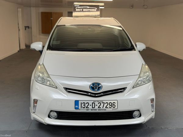 Toyota Prius MPV, Petrol Hybrid, 2013, White