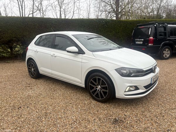 Volkswagen Polo Hatchback, Petrol, 2018, White