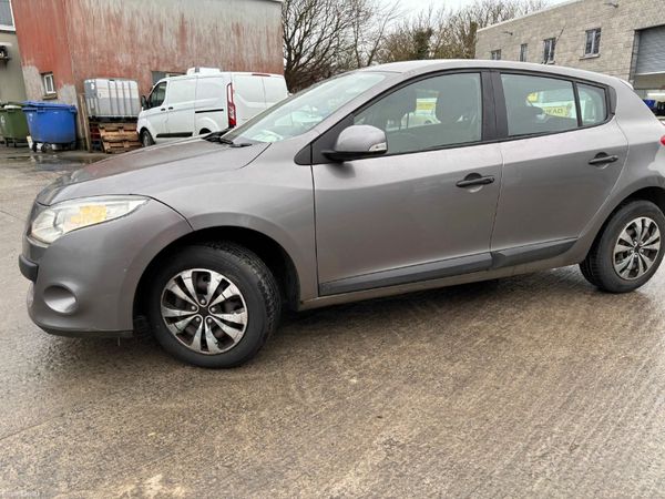 Renault Megane Hatchback, Diesel, 2012, Grey