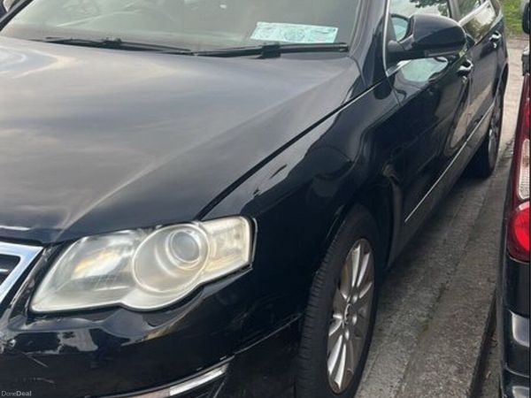 Volkswagen Passat Saloon, Petrol, 2008, Black