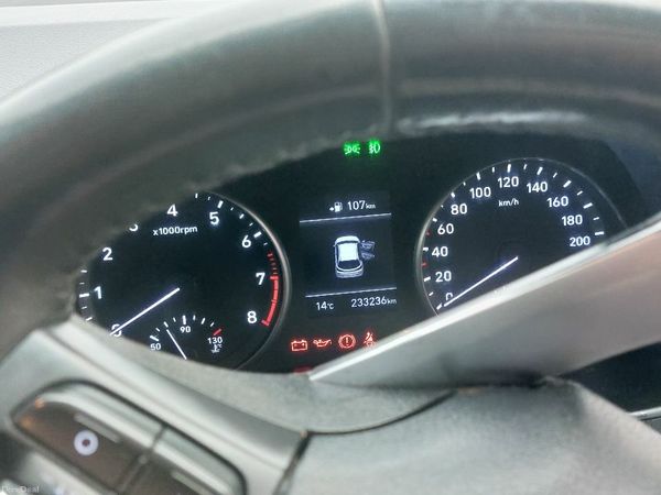 Hyundai i30 Hatchback, Petrol, 2019, Red