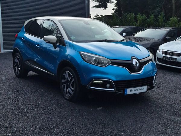 Renault Captur Hatchback, Petrol, 2014, Blue