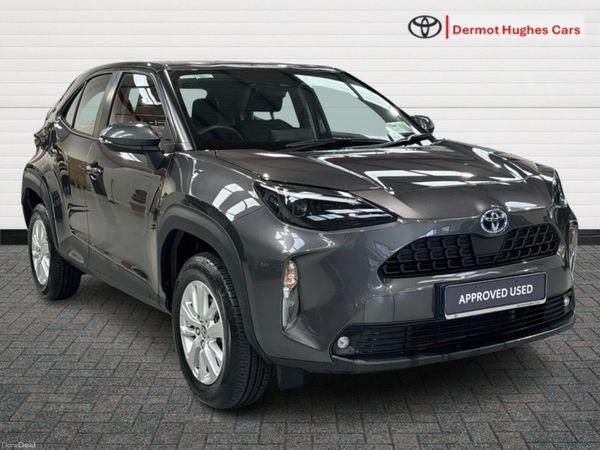 Toyota Yaris Cross Hatchback, Petrol Hybrid, 2023, Grey