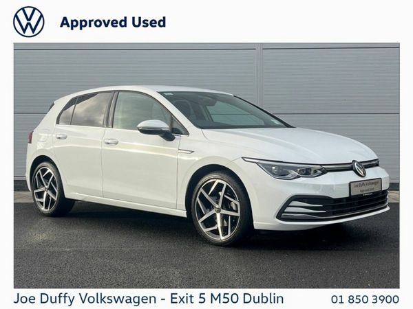 Volkswagen Golf Estate, Petrol, 2023, White