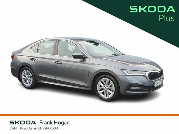 Skoda Octavia Saloon, Petrol, 2024, Grey