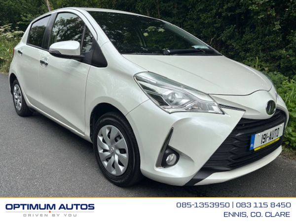 Toyota Yaris Hatchback, Petrol, 2019, White
