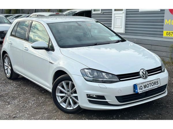 Volkswagen Golf Hatchback, Petrol, 2015, White
