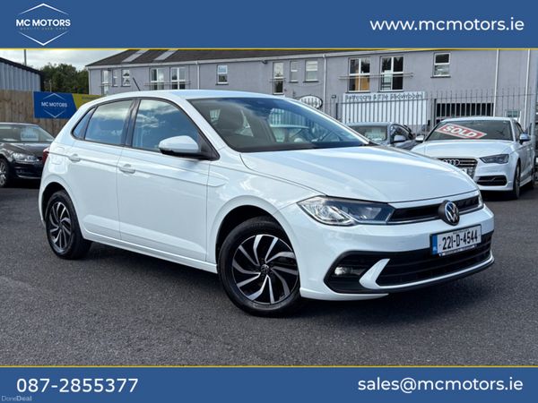 Volkswagen Polo Hatchback, Petrol, 2022, White