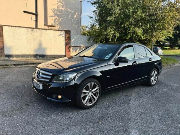 Mercedes-Benz C-Class Saloon, Diesel, 2011, Black