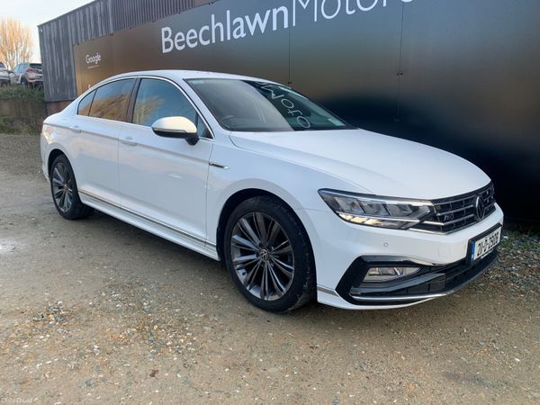 Volkswagen Passat Saloon, Diesel, 2021, White