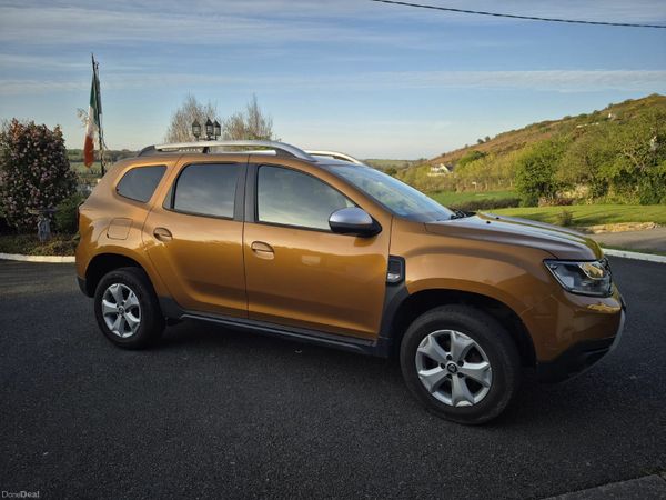 Dacia Duster SUV, Diesel, 2019, Orange