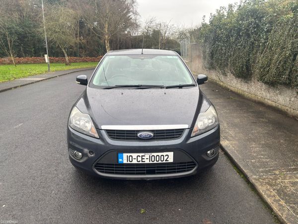 Ford Focus Hatchback, Diesel, 2010, Grey