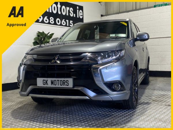 Mitsubishi Outlander SUV, Petrol Plug-in Hybrid, 2016, Grey
