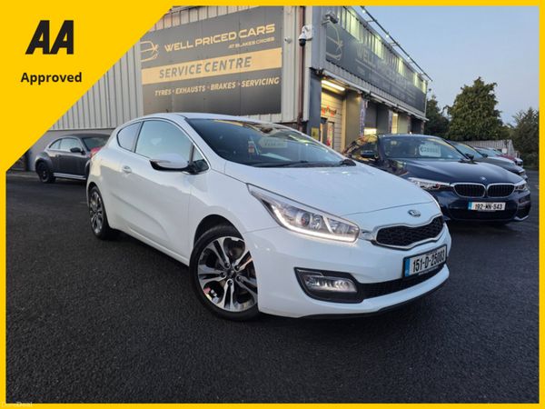 Kia Ceed Hatchback, Diesel, 2015, White