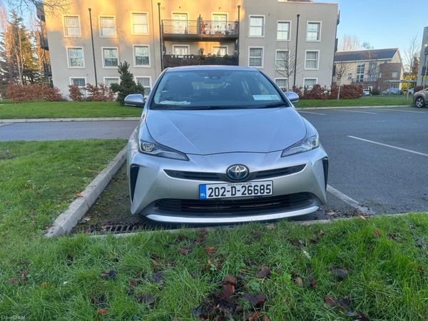 Toyota Prius Hatchback, Petrol Hybrid, 2020, Silver
