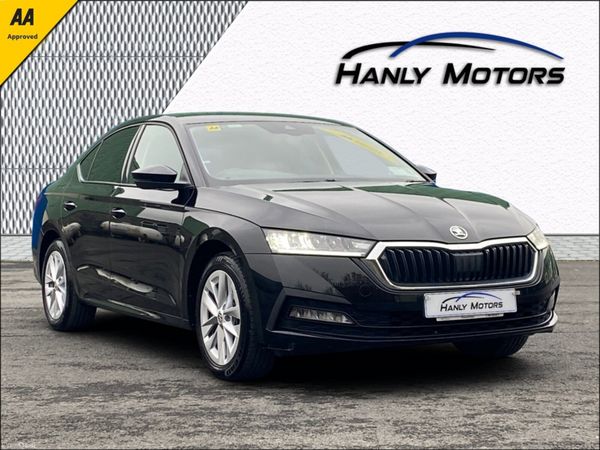 Skoda Octavia Saloon, Diesel, 2024, Black