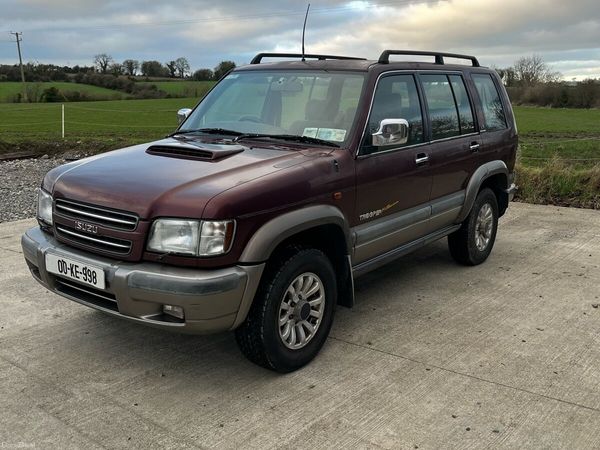 Isuzu Trooper SUV, Diesel, 2000, Red