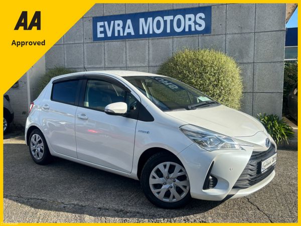 Toyota Vitz Hatchback, Petrol Hybrid, 2019, White