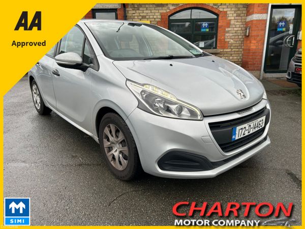 Peugeot 208 Hatchback, Petrol, 2017, Grey