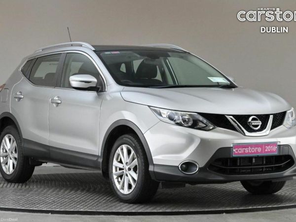 Nissan Qashqai SUV, Petrol, 2016, Silver