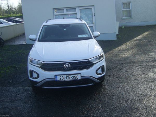 Volkswagen T-Roc SUV, Diesel, 2023, White
