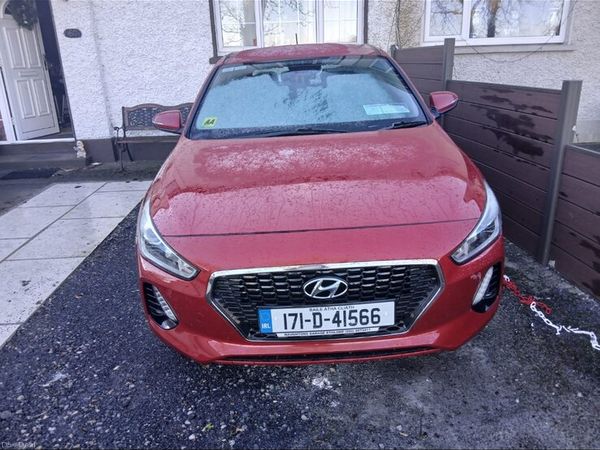 Hyundai i30 Hatchback, Diesel, 2017, Red