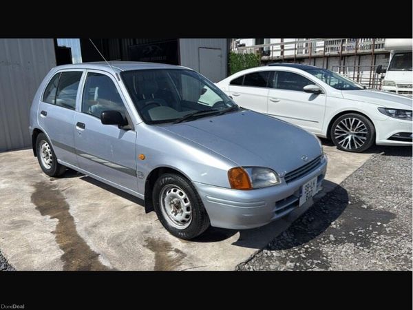 Toyota Starlet Hatchback, Petrol, 1998, Grey