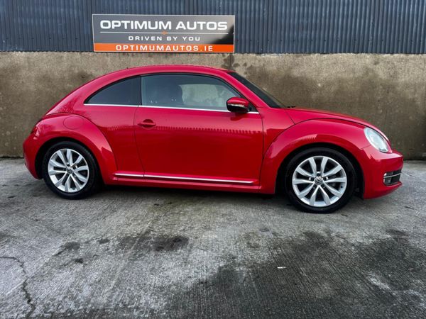 Volkswagen Beetle Coupe, Petrol, 2012, Red