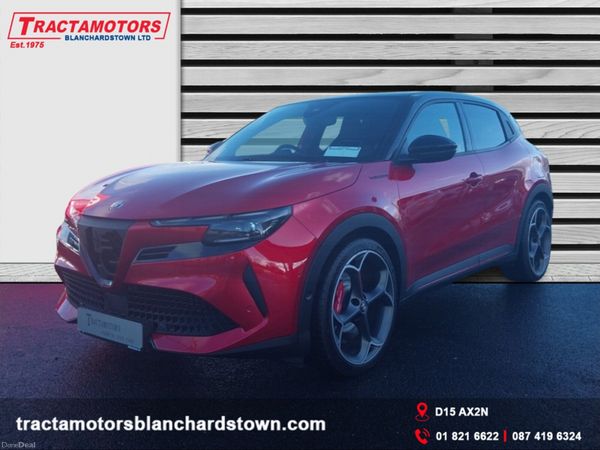 Alfa Romeo Junior MPV, Electric, 2025, Red