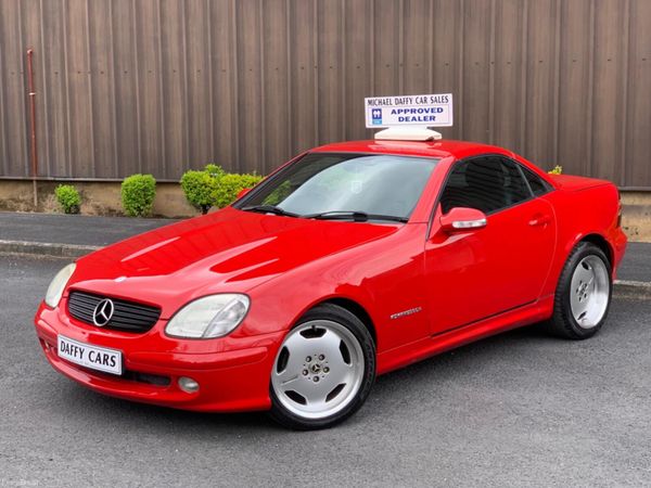 Mercedes-Benz SLK Convertible, Petrol, 2003, Red