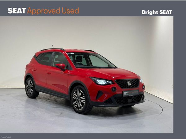 SEAT Arona Hatchback, Petrol, 2022, Red