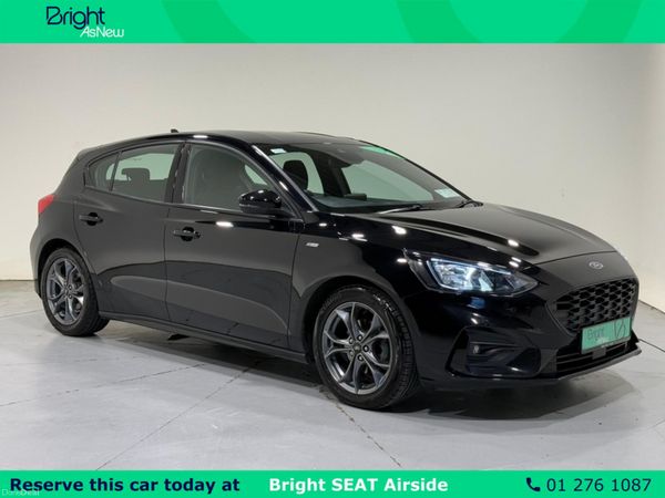 Ford Focus Hatchback, Petrol, 2020, Black