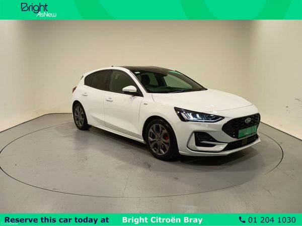Ford Focus Hatchback, Diesel, 2024, White