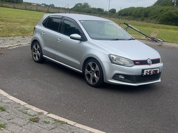 Volkswagen Polo Hatchback, Petrol, 2012, Silver