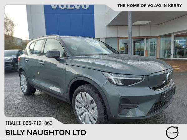 Volvo EX40 SUV, Electric, 2026, Green