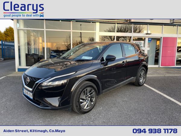 Nissan Qashqai MPV, Petrol, 2022, Black