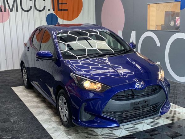 Toyota Yaris Hatchback, Petrol, 2021, Blue