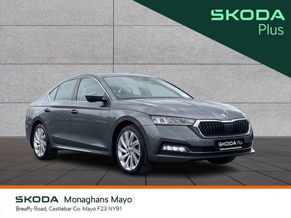 Skoda Octavia Saloon, Petrol, 2022, Grey