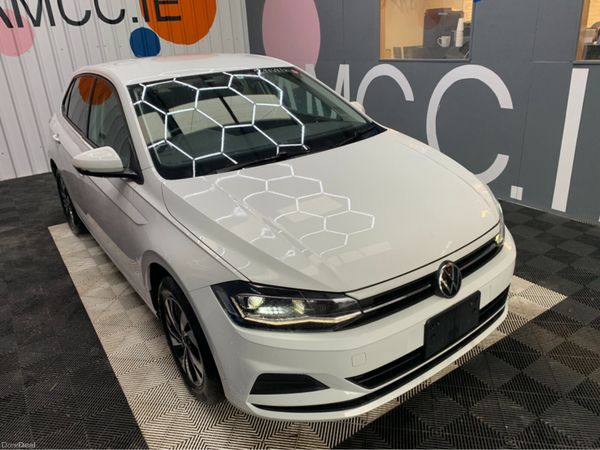 Volkswagen Polo Hatchback, Petrol, 2021, White