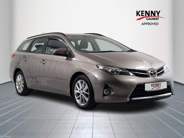 Toyota Auris Van, Diesel, 2014, Bronze