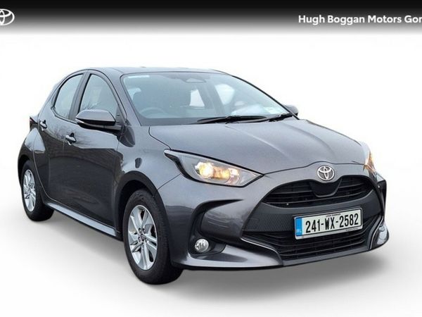 Toyota Yaris Hatchback, Petrol Hybrid, 2024, Grey