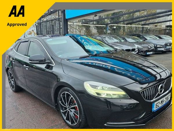 Volvo V40 Hatchback, Diesel, 2016, Black