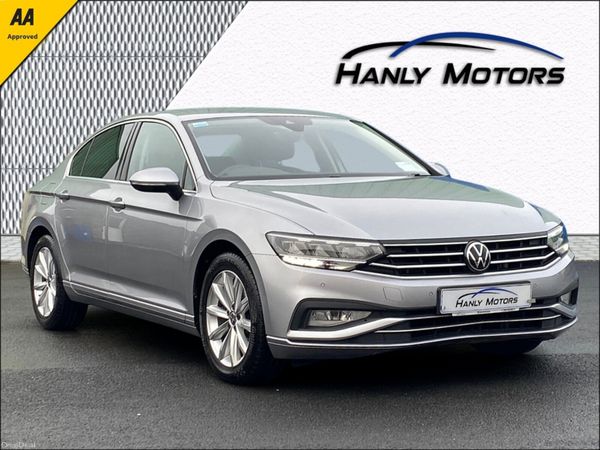 Volkswagen Passat Saloon, Diesel, 2022, Grey