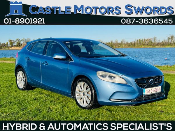 Volvo V40 Hatchback, Petrol, 2015, Blue