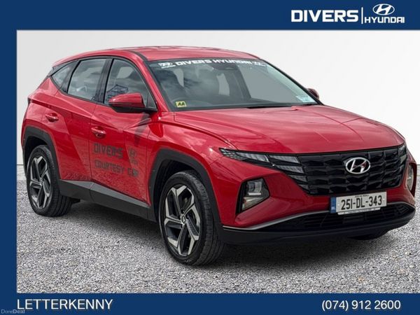 Hyundai Tucson MPV, Petrol Hybrid, 2025, Red
