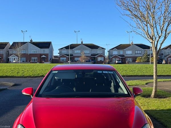 Volkswagen Golf Hatchback, Diesel, 2015, Red