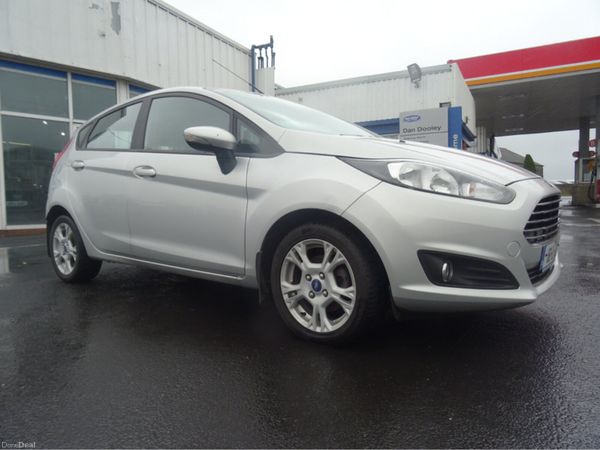 Ford Fiesta Hatchback, Diesel, 2016, Silver